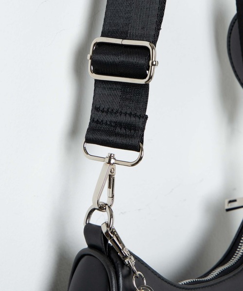 WEGO（ウィゴー）の「WEGO/ポーチ付きチェーンショルダー（ショルダーバッグ・レディース・ブラック・FREE）」の9枚目の写真