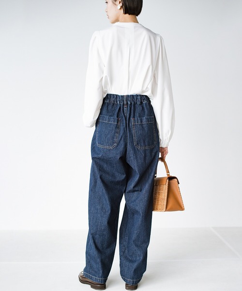 haco!（ハコ）の「refined works デニムテーパードパンツ