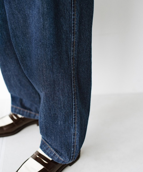 haco!（ハコ）の「refined works デニムテーパードパンツ（デニムパンツ・レディース・アイボリー/インディゴブルー/ライトブルー・ONE SIZE）」の17枚目の写真