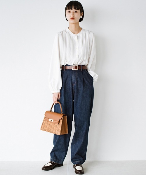 haco!（ハコ）の「refined works デニムテーパードパンツ（デニムパンツ・レディース・アイボリー/インディゴブルー/ライトブルー・ONE SIZE）」の4枚目の写真