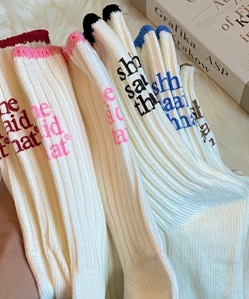VIBGYOR（ヴィブジョー）の「【LAMPOON】ヒールメッセージソックス（ソックス/靴下・メンズ・レッド/ピンク/ブルー/ブラック・FREE）」の8枚目の写真