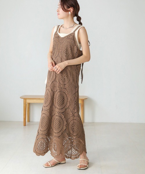 Bab(バブ)の「総レースキャミワンピース(ワンピース・レディース・モカ/ホワイト系その他/ブラック・S/M)」の3枚目の写真