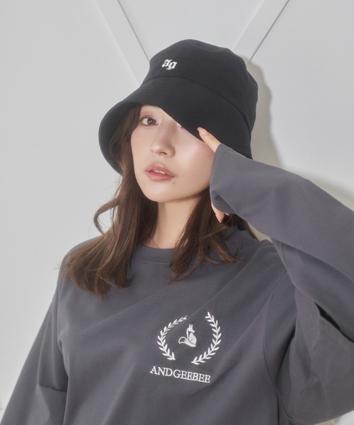ANDGEEBEE（アンジービー）の「UNISEX ワンポイントバケットハット（ハット・レディース・ブラック・FREE）」の2枚目の写真