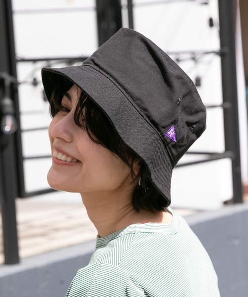 Healthknit(ヘルスニット)の「【Healthknit】ペナント刺繍バケットハット(ハット・レディース・ブラック/キャメル/オリーブ・FREE)」の2枚目の写真