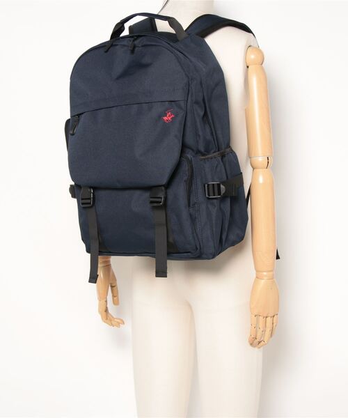 BEVERLY HILLS POLO CLUB（ビバリーヒルズポロクラブ）の「【BEVERLY HILLS POLO CLUB】 ポーチ付き　フラップリュック（バックパック/リュック・メンズ・ネイビー/ブラック・FREE）」の6枚目の写真