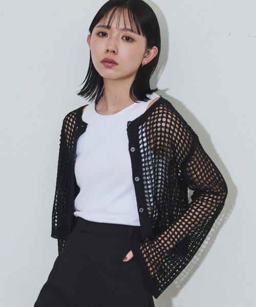 Aunt Marie's(アントマリーズ)の「【丈展開あり】2WAYメッシュフレアスリーブカーディガン(Tシャツ/カットソー・レディース・ホワイト/グリーン/ブラック/アイボリー/レッド・FREE/SHORT)」の13枚目の写真