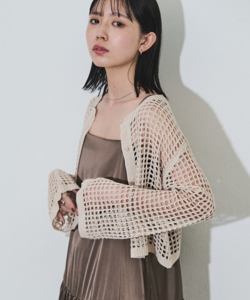 Aunt Marie's(アントマリーズ)の「【丈展開あり】2WAYメッシュフレアスリーブカーディガン(Tシャツ/カットソー・レディース・ホワイト/グリーン/ブラック/アイボリー/レッド・FREE/SHORT)」の22枚目の写真