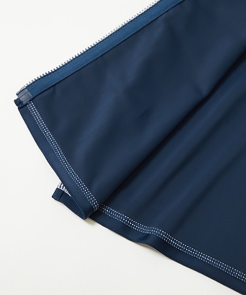 devirock（デビロック）の「UVカット スクール用 長袖ジップラッシュガード（ラッシュガード・キッズ・ネイビー/ネイビー×ホワイト/ネイビー系3/ネイビー系2/ネイビー系1・110cm/120cm/130cm/140cm/150cm/160cm/170cm）」の11枚目の写真