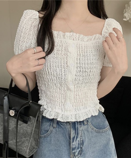 Jasmine Grandiflorum(ジャスミングランディフローラム)の「【Jasmine】2WAYフリルクロップドトップス (SS)(シャツ/ブラウス・レディース・ホワイト/ブラック/ピンク・MEDIUM/LARGE/SMALL/FREE)」の10枚目の写真