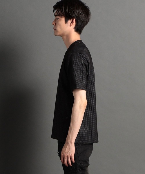 HIDEAWAYS NICOLE（ハイダウェイニコル）の「ボックスミニワッフル半袖Ｖネックカットソー（Tシャツ/カットソー・メンズ・ブラック/ホワイト×ブラック/ブラック×ホワイト・LARGE/X-LARGE/MEDIUM）」の7枚目の写真