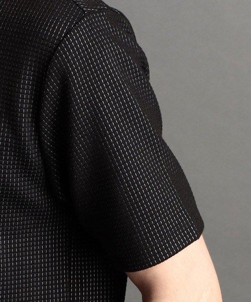 HIDEAWAYS NICOLE（ハイダウェイニコル）の「ボックスミニワッフル半袖Ｖネックカットソー（Tシャツ/カットソー・メンズ・ブラック/ホワイト×ブラック/ブラック×ホワイト・LARGE/X-LARGE/MEDIUM）」の9枚目の写真