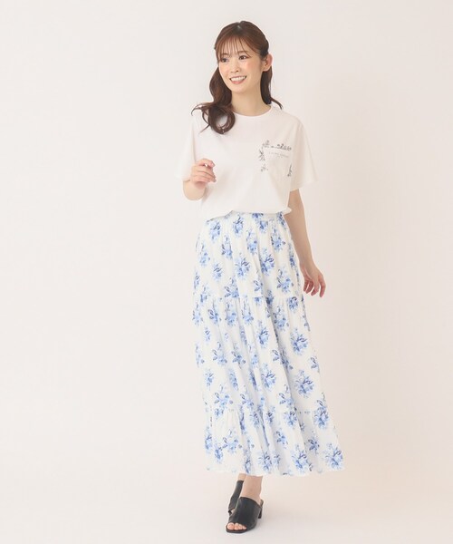 LAURA ASHLEY(ローラアシュレイ)の「【接触冷感/洗える】ブランブル柄ポケットTシャツ(Tシャツ/カットソー・レディース・ホワイト系/ネイビー/ダークブラウン・38/40)」の22枚目の写真