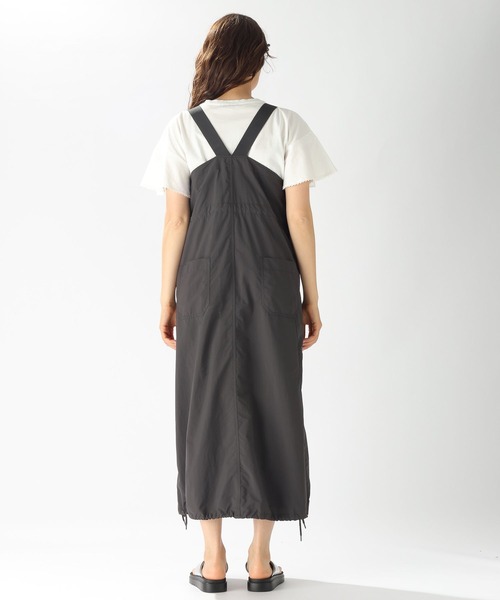 niko and...（ニコアンド）の「ナイロンワークジャンパースカート（ワンピース・レディース・カーキ/ブラック/グレー・LARGE/MEDIUM）」の18枚目の写真