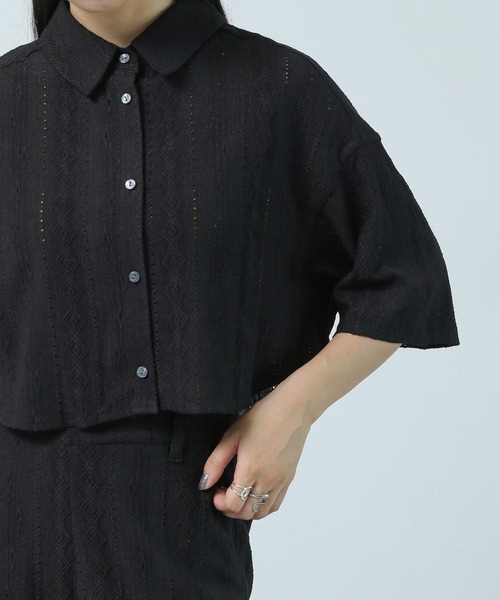 PAGEBOY(ページボーイ)の「ジャガードショートシャツ(シャツ/ブラウス・レディース・ブラック/グレイッシュベージュ/ブラウン・FREE)」の20枚目の写真