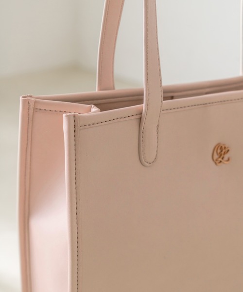 OLIVE des OLIVE(オリーブデオリーブ)の「【WEB限定】エンブレム付きトリミングトートバッグ 1032120020(トートバッグ・レディース・ピンク/アイボリー/ブラック/ホワイト・FREE)」の19枚目の写真