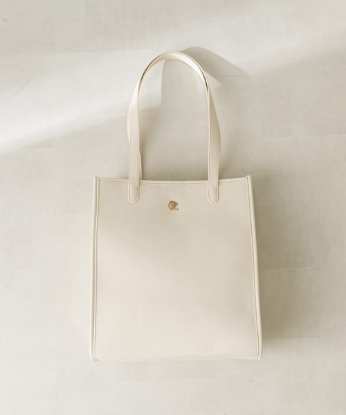 OLIVE des OLIVE(オリーブデオリーブ)の「【WEB限定】エンブレム付きトリミングトートバッグ 1032120020(トートバッグ・レディース・ピンク/アイボリー/ブラック/ホワイト・FREE)」の21枚目の写真