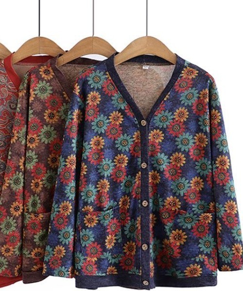 ROOPTOKYO(ループトウキョウ)の「▲花柄ニットカーディガン(カーディガン/ボレロ・レディース・ネイビー/ブラウン・M/L)」の4枚目の写真