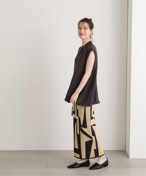 N.（N. Natural Beauty Basic）（エヌエヌナチュラルビューティーベーシック）の「◆サイドプリーツバンドカラーブラウス（シャツ/ブラウス・レディース・ブルー/ナチュラル/チャコール・MEDIUM）」の11枚目の写真