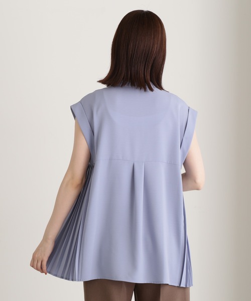 N.（N. Natural Beauty Basic）（エヌエヌナチュラルビューティーベーシック）の「◆サイドプリーツバンドカラーブラウス（シャツ/ブラウス・レディース・ブルー/ナチュラル/チャコール・MEDIUM）」の16枚目の写真