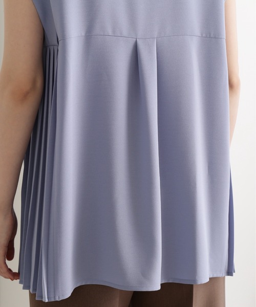N.（N. Natural Beauty Basic）（エヌエヌナチュラルビューティーベーシック）の「◆サイドプリーツバンドカラーブラウス（シャツ/ブラウス・レディース・ブルー/ナチュラル/チャコール・MEDIUM）」の20枚目の写真