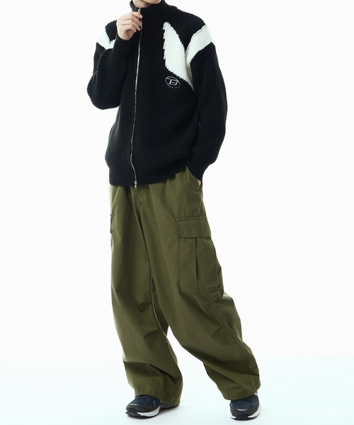 Theater code（シアターコード）の「design drivers knit/ドライバーズニット 切替カラー（ニット/セーター・メンズ・ブラック/グレイッシュベージュ・2/3）」の13枚目の写真