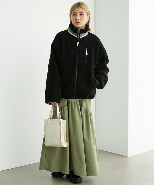 Chaco closet(チャコ クローゼット)の「オーバーサイズ配色ハイネックボアブルゾン(ブルゾン・レディース・ブラック/アイボリー/モカ・FREE)」の21枚目の写真