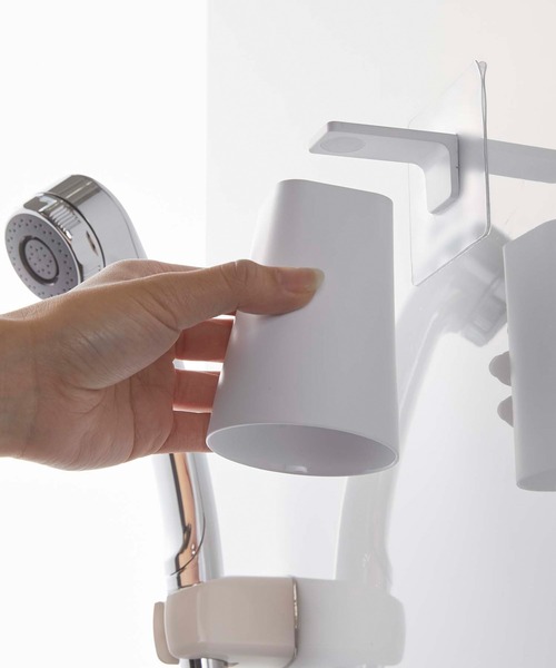 tower（タワー）の「tower(タワー)　フィルムフック　マグネットタンブラー（オーラルケア/歯磨きグッズ・レディース・ブラック/ホワイト・F）」の3枚目の写真