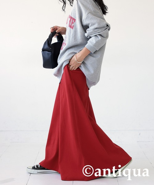 antiqua(アンティカ)の「リブフレアスカート(スカート・レディース・ブラック/ベージュ系その他/レッド/ブルーグリーン/チャコールグレー・FREE)」の1枚目の写真