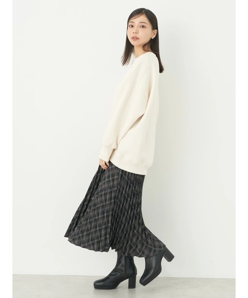 earth music&ecology(アースミュージックアンドエコロジー)の「裏起毛チュニック(チュニック・レディース・ピンク/杢グレー/ブラック/イエロー/アイボリー/ブルー系・FREE)」の17枚目の写真