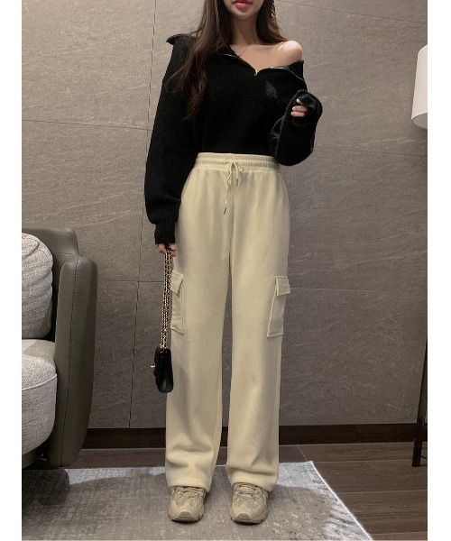 Secon'de secon(セカンドセカン)の「Secon'de secon 裏起毛ウィンターバンディングカーゴパンツ(カーゴパンツ・レディース・アイボリー/ピンク/スカイブルー/ブラック・FREE)」の2枚目の写真