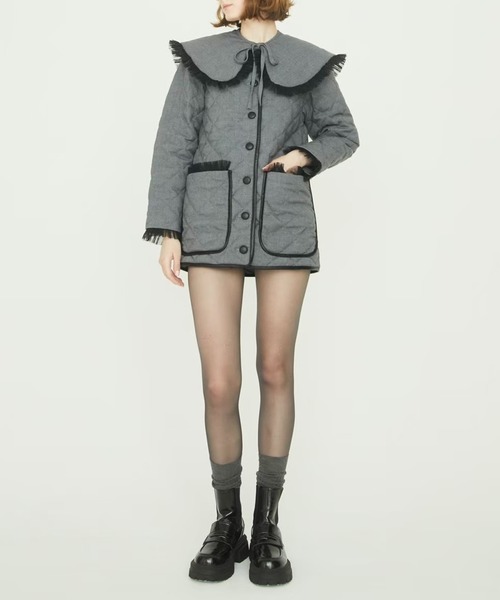 epine（エピヌ）の「collar 2way tulle piping quilting down coat