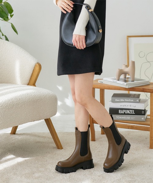 KOBE LETTUCE(コウベレタス)の「厚底サイドゴアブーツ(ブーツ・レディース・ブラウン/ブラック・LL/M/S/L)」の5枚目の写真