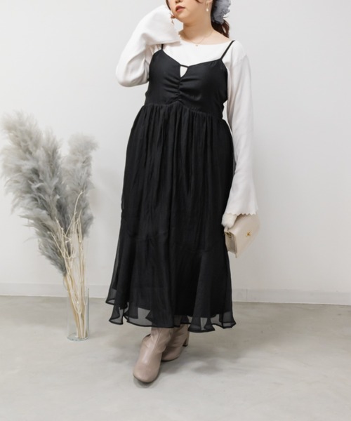 CLETTE(クレット)の「オーガンジーキャミワンピース(ワンピース・レディース・ブラック/パープル・LL/3L/4L)」の1枚目の写真