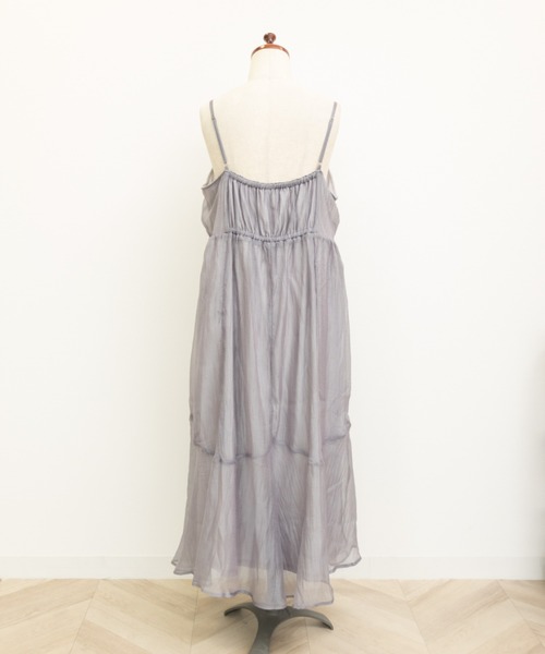 CLETTE(クレット)の「オーガンジーキャミワンピース(ワンピース・レディース・ブラック/パープル・LL/3L/4L)」の4枚目の写真