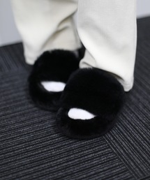 shoes365（シューズスリーシックスファイヴ）の「【shoes365】かわいい　ファージップスリッパ（ルームシューズ/スリッパ）」