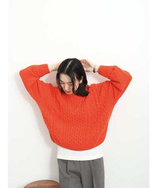 Samansa Mos2 blue（サマンサモスモスブルー）の「マットモールケーブルニットプルオーバー（ニット/セーター・レディース・キナリ/オレンジ/グリーン・F）」の5枚目の写真