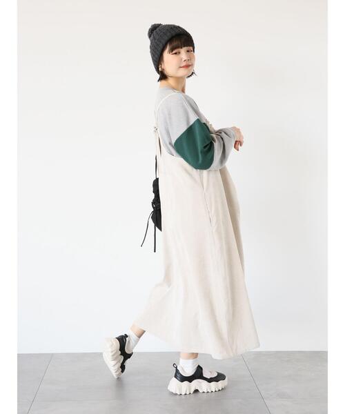 ehka sopo（エヘカソポ）の「コーデュロイギャザーキャミワンピース（ワンピース・レディース・グレー/チャコールグレー/キナリ・F）」の6枚目の写真