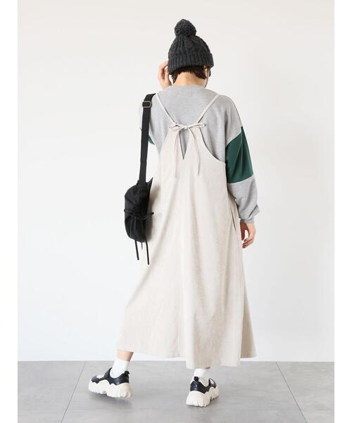 ehka sopo（エヘカソポ）の「コーデュロイギャザーキャミワンピース（ワンピース・レディース・グレー/チャコールグレー/キナリ・F）」の7枚目の写真