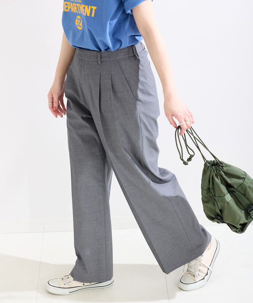 B.C STOCK(ベーセーストック)の「T/Rセンタープレスタックパンツ(スラックス・レディース・チャコールグレー/ベージュ/ネイビー・FREE)」の1枚目の写真