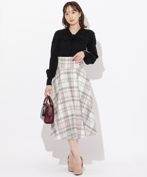 WILLSELECTION（ウィルセレクション）の「ギャザー袖ボウタイプルオーバー（ニット/セーター・レディース・ピンク/オフホワイト/ブラック・MEDIUM）」の21枚目の写真