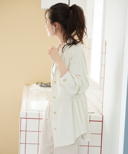 BAYFLOW(ベイフロー)の「リネンサファリジャケット(シャツ/ブラウス・レディース・チャコール/アイボリー/カーキ・SMALL/MEDIUM)」の14枚目の写真