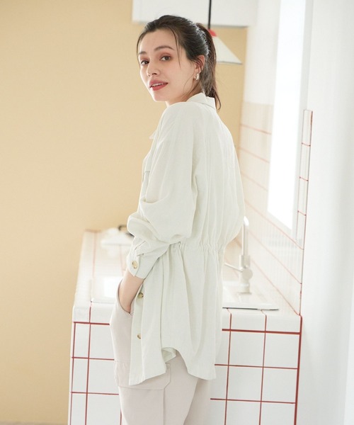 BAYFLOW(ベイフロー)の「リネンサファリジャケット(シャツ/ブラウス・レディース・チャコール/アイボリー/カーキ・SMALL/MEDIUM)」の16枚目の写真