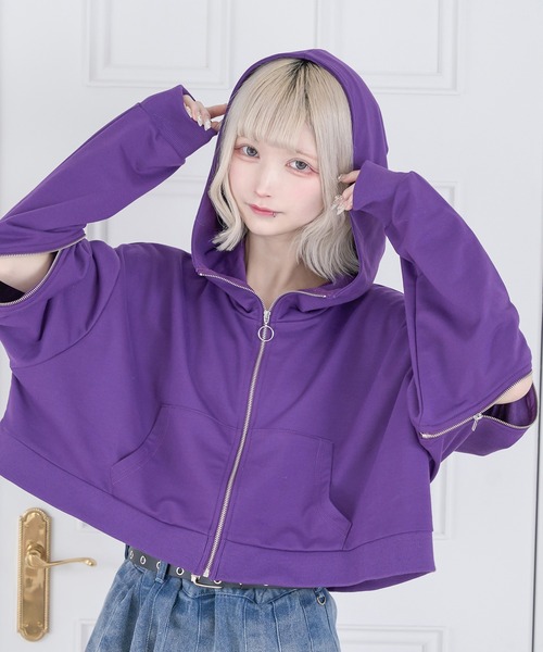 Pal elfy（パルエルフィー）の「ビッグスタンドショートパーカー