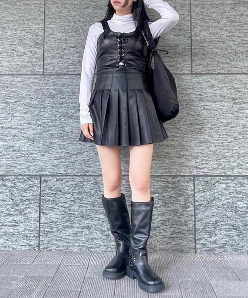 Figments（フィグメンツ）の「合皮レースアップビスチェ（キャミソール・レディース・ブラック・FREE）」の16枚目の写真