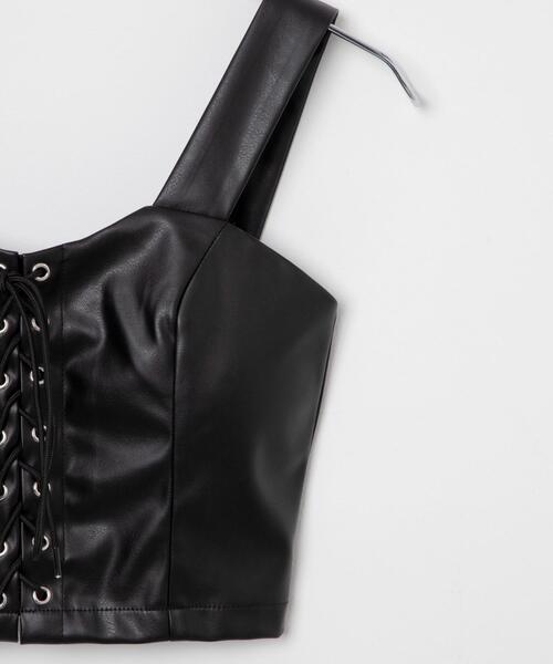 Figments（フィグメンツ）の「合皮レースアップビスチェ（キャミソール・レディース・ブラック・FREE）」の21枚目の写真