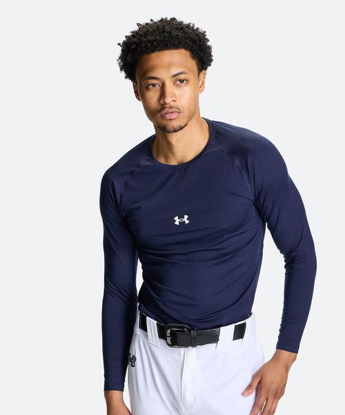 UNDER ARMOUR(アンダーアーマー)の「UAヒートギア コンフォート フィッティド ロングスリーブ クルーネック シャツ(ベースボール/メンズ)(Tシャツ/カットソー・メンズ・ネイビー・L/S/M/XL/2XL/3XL)」の1枚目の写真