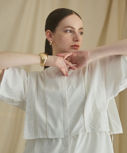 SMELLY（スメリー）の「メタルプックリボリュームバングル（バングル/リストバンド・レディース・ゴールド/シルバー・-）」の6枚目の写真