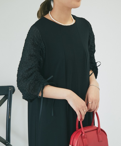 un dix cors（アンディコール）の「《オケージョン》袖ギャザーシルケットワンピース（ドレス・レディース・ブラック・FREE）」の8枚目の写真