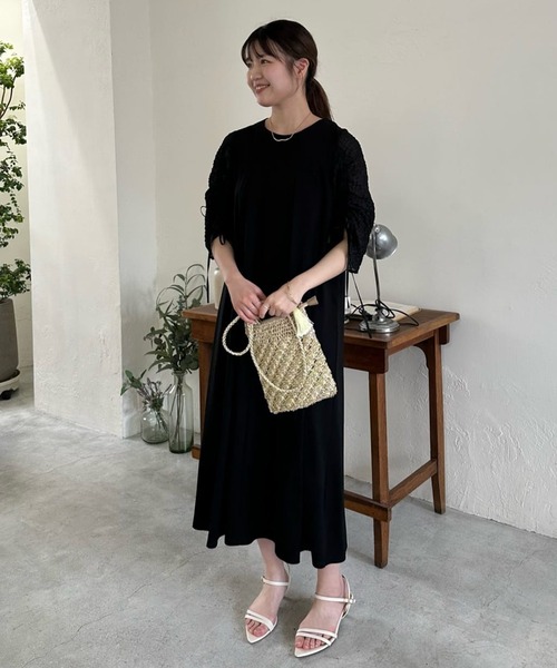 un dix cors（アンディコール）の「《オケージョン》袖ギャザーシルケットワンピース（ドレス・レディース・ブラック・FREE）」の20枚目の写真