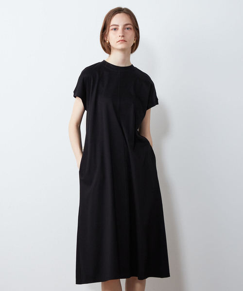 LE SOUK HOLIDAY(ルスークホリデー)の「【接触冷感】モックネックワンピース(ワンピース・レディース・ブラック/カーキ/ネイビー/チャコールグレー・M/L)」の12枚目の写真